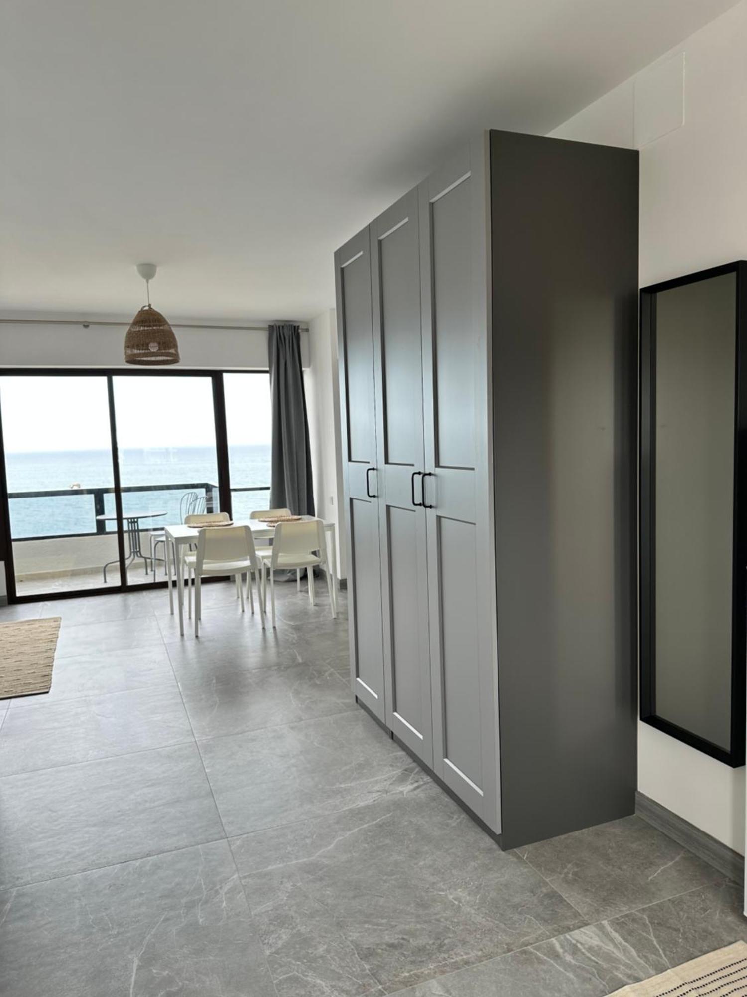 Aloha Playa Sol Y Mar Apartment Benalmadena Bagian luar foto